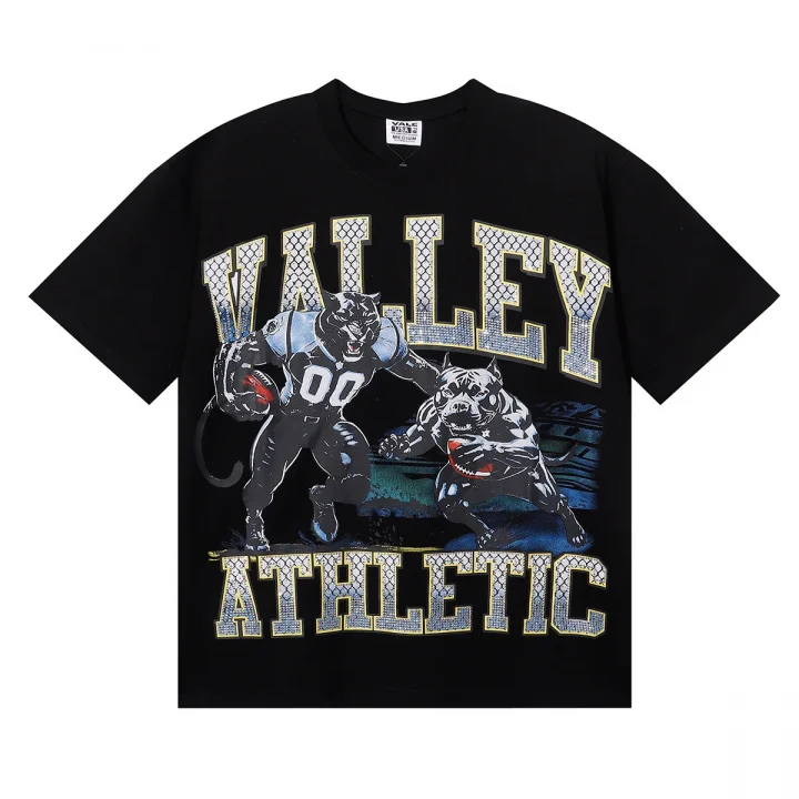 Vale Forever Bulldog Chain Athletic Graphic Tee Black